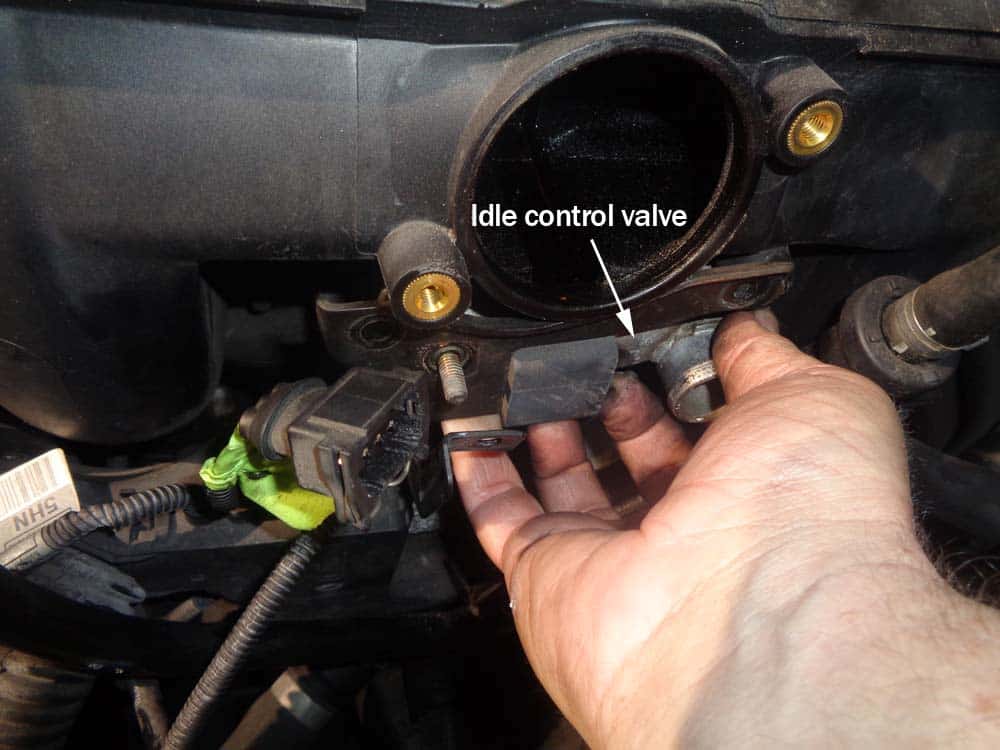See U0537 repair manual